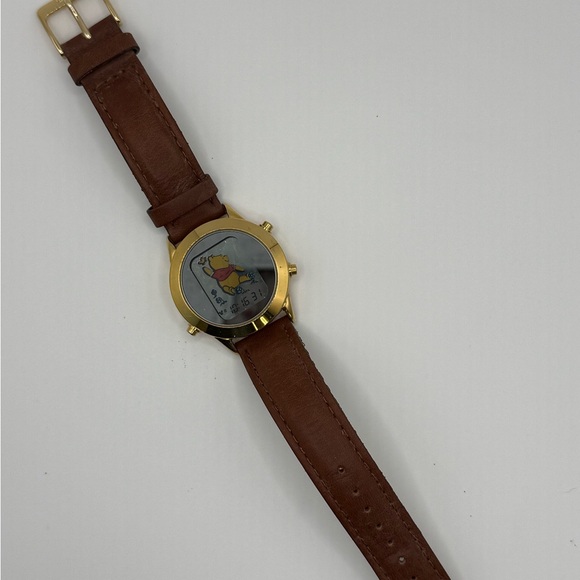 Winnie the Pooh Digital Watch with Brown Leather Strap. Disney. Rare. Vintage - Picture 8 of 10